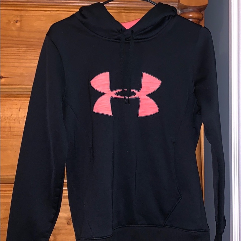 Under Armour Sweatshirt